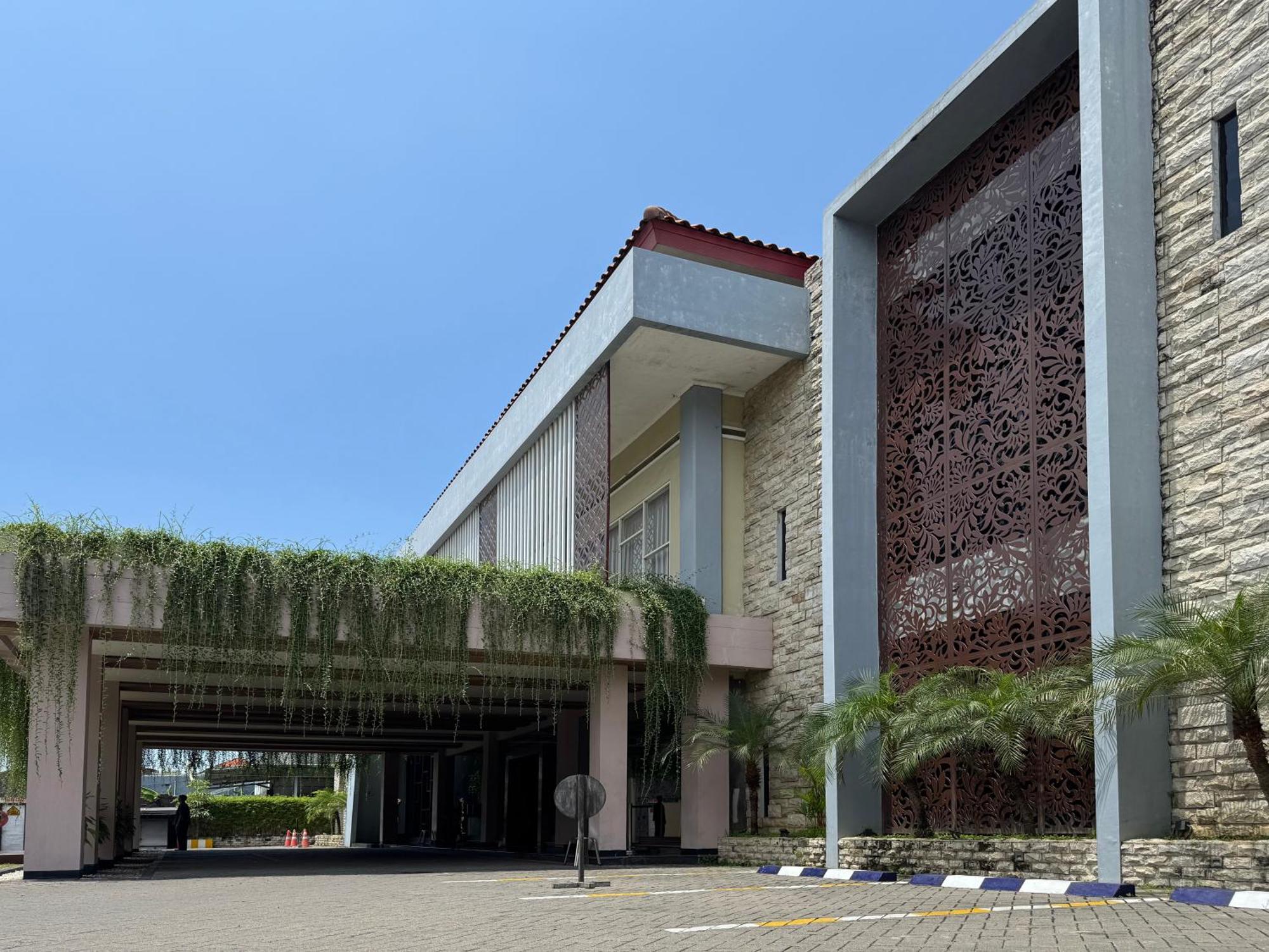 Hotel Sinar 1 Sedati Екстер'єр фото